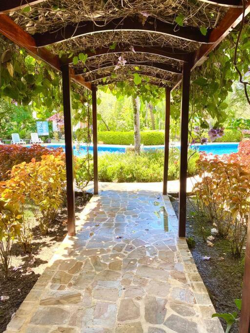 Lovely 2-Bdroom Condo In Laguna Eco Village Resort Quepos Exterior foto